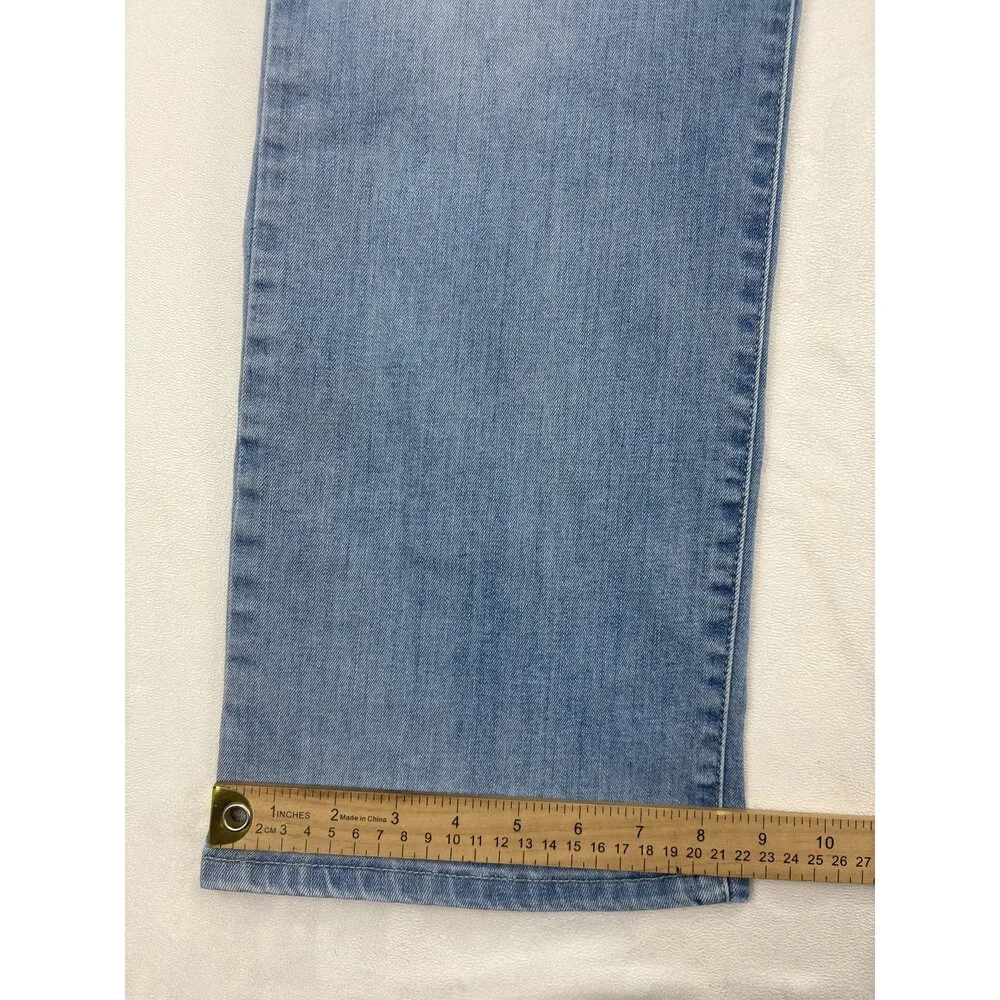 Levis levi women